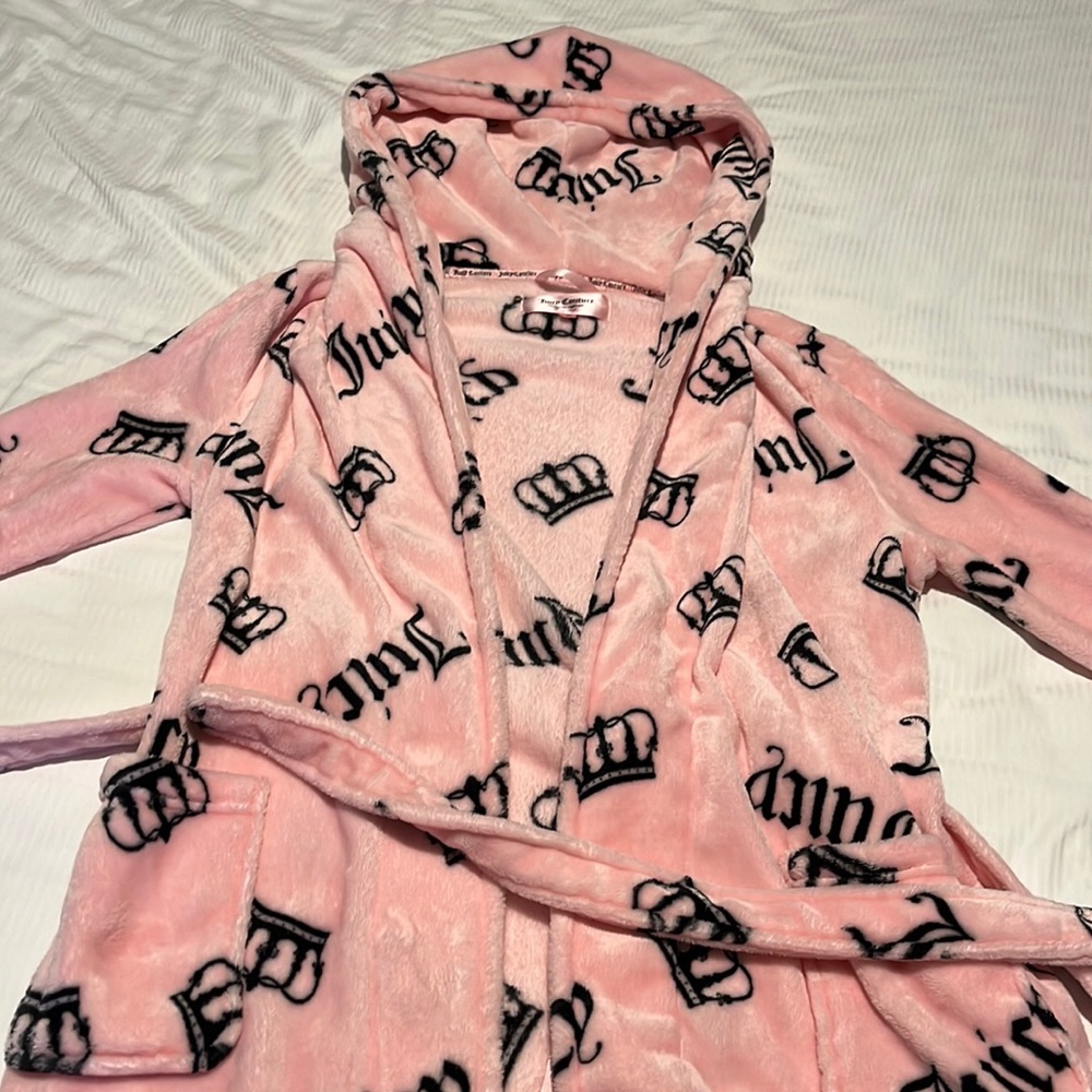 Juicy Couture Robe